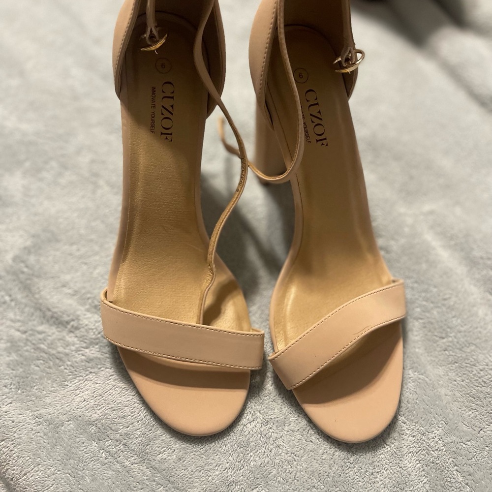 Women's Nude Heels